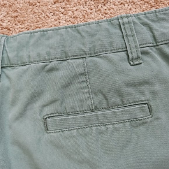 GAP Shorts - Picture 4 of 6